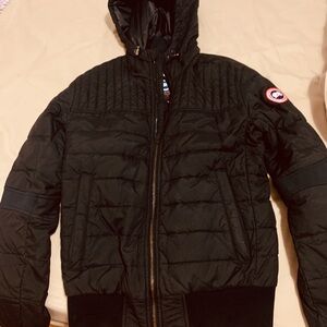 Canada Goose Men's Black Puffer Jacket